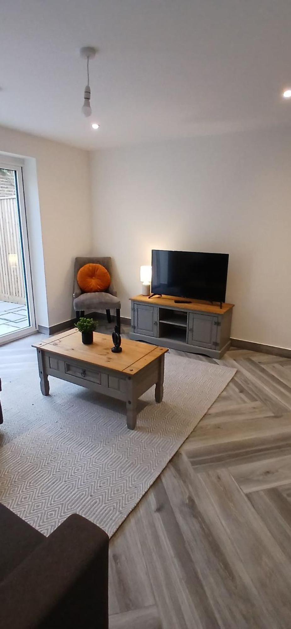 Tonbridge Haven Villa Роял Тънбридж Уелс Екстериор снимка